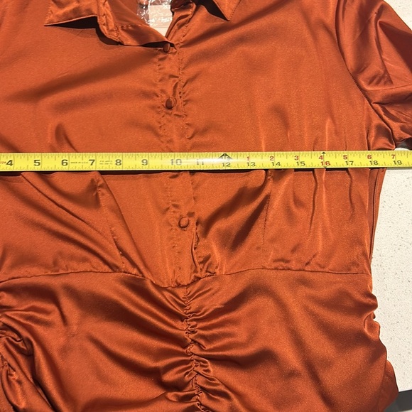 Misguided Stretched Satin Ruched Long Sleeve Dress Size 8 Burnt Orange NEW - Picture 14 of 14